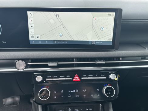 New 2026 Hyundai Santa Cruz Limited AWD/4WD image 15