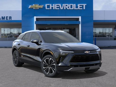 New 2026 Chevrolet Blazer EV LT image 7