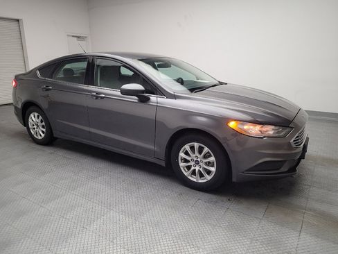 Used 2018 Ford Fusion S image 11