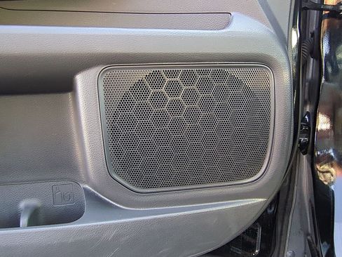 Used 2024 Toyota Sienna XLE image 15