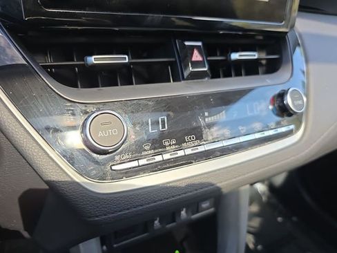 Used 2024 Toyota Corolla Cross XLE w/ Convenience Package image 37