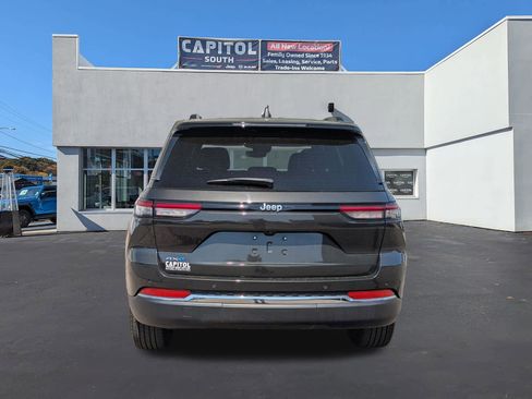 Certified 2024 Jeep Grand Cherokee Limited 4xe w/ Trailer Tow Package AWD/4WD image 5