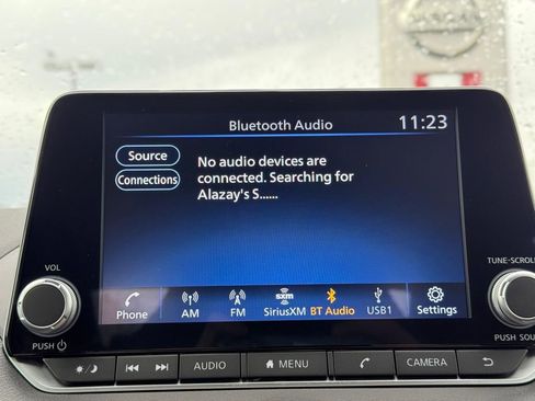 Used 2024 Nissan Sentra SR w/ SR Premium Package image 30