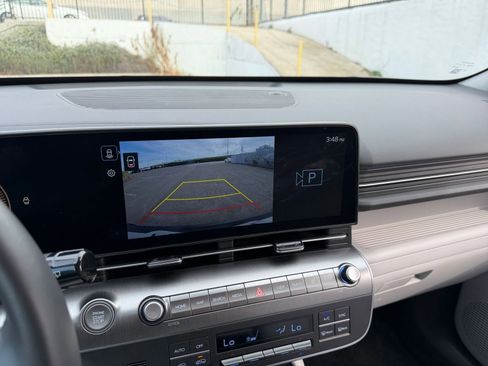 Used 2025 Hyundai Kona SEL image 17