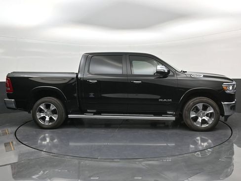 Used 2020 RAM 1500 Laramie AWD/4WD image 9