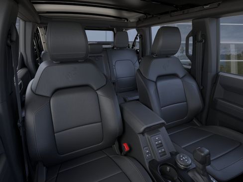 New 2026 Ford Bronco Badlands AWD/4WD image 10