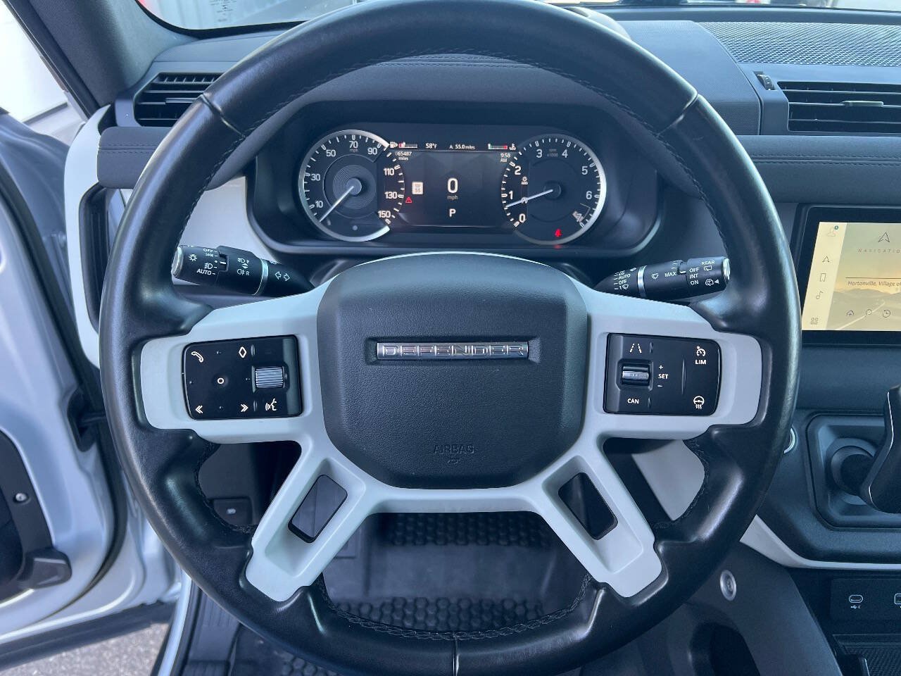 Used 2023 Land Rover Defender 110 SE AWD/4WD image 12