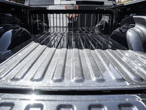 New 2026 RAM 1500 4x4 Crew Cab image 10