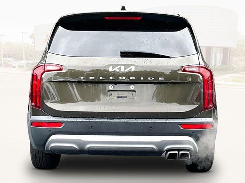 Used 2022 Kia Telluride S FWD image 5