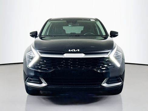 Used 2024 Kia Sportage EX FWD image 2