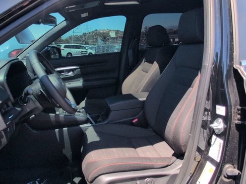 Used 2025 Honda CR-V Sport image 10