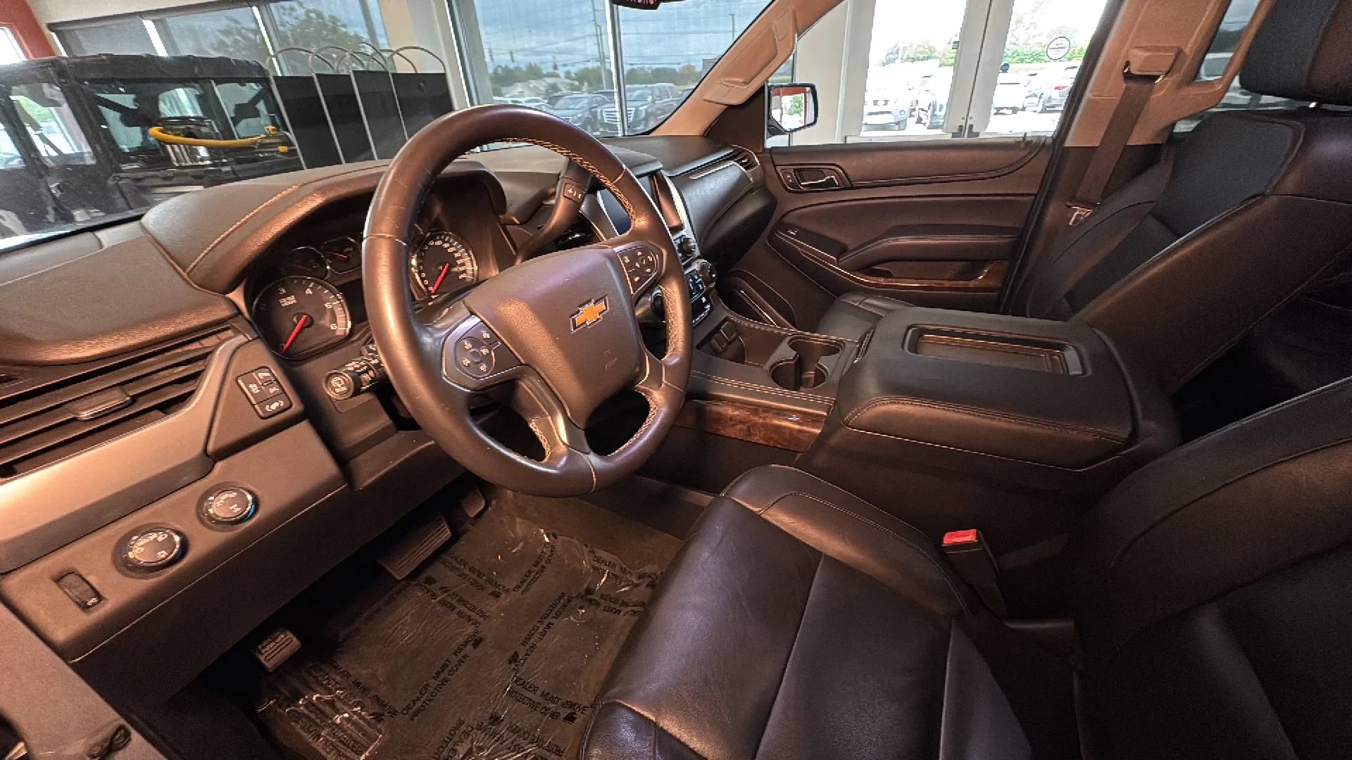 Used 2018 Chevrolet Tahoe LT AWD/4WD image 38