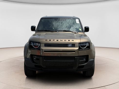 Used 2026 Land Rover Defender 110 S AWD/4WD image 8