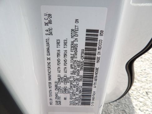 Used 2020 Toyota Tacoma SR image 55