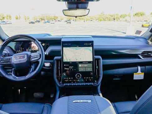 New 2026 GMC Yukon AT4 w/ Premium Trailering Package image 12