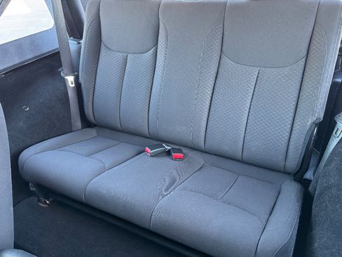 Used 2017 Jeep Wrangler Sport image 18