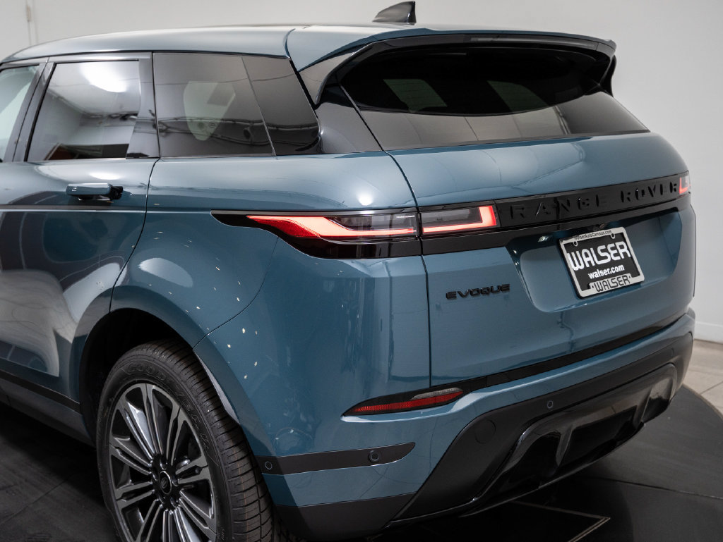 New 2026 Land Rover Range Rover Evoque S AWD/4WD image 19