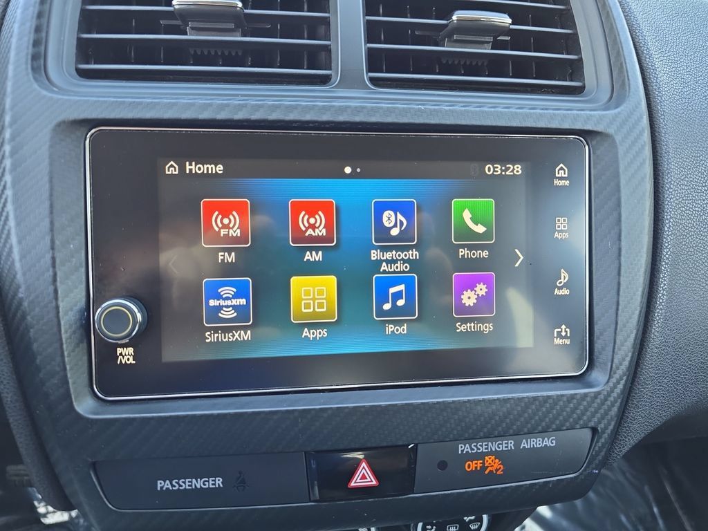 Used 2018 Mitsubishi Outlander Sport SE AWD/4WD image 19