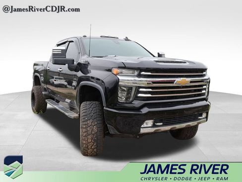 Used 2020 Chevrolet Silverado 2500 High Country AWD/4WD image 5