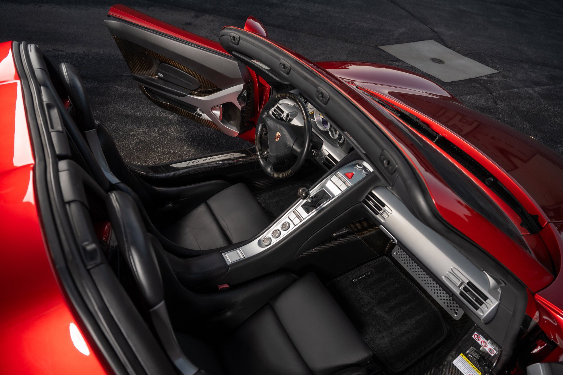 Used 2005 Porsche Carrera GT RWD image 48