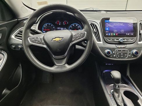 Used 2022 Chevrolet Malibu LT FWD image 22