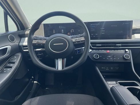 Used 2025 Hyundai Sonata SEL FWD image 20