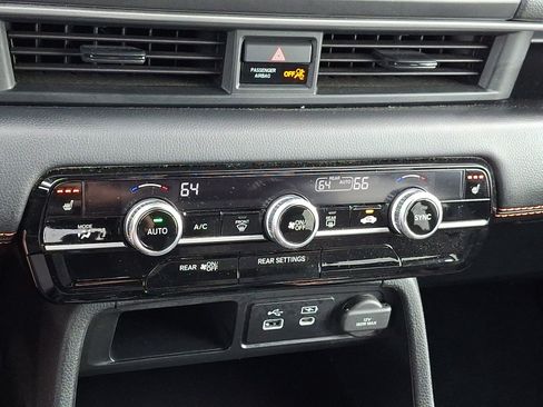Certified 2024 Honda Pilot Sport image 15