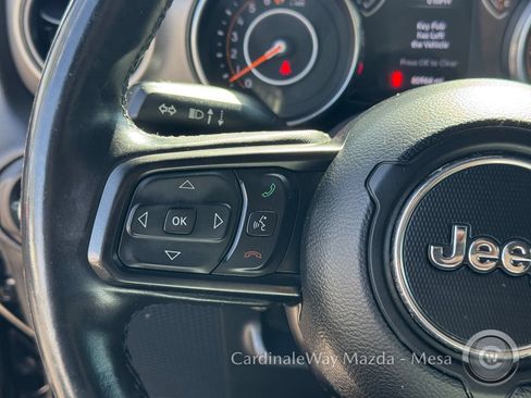 Used 2018 Jeep Wrangler Unlimited Sport S AWD/4WD image 20