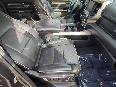 Used 2019 RAM 1500 Laramie image 21