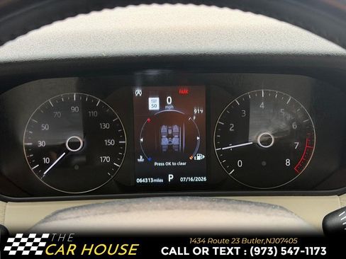 Used 2018 Land Rover Range Rover Velar S AWD/4WD image 33