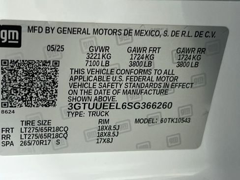 Used 2025 GMC Sierra 1500 AT4 AWD/4WD image 38