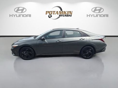 Certified 2026 Hyundai Elantra Sport FWD image 8