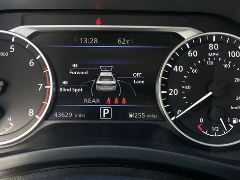 Used 2024 Nissan Sentra SV w/ All-Weather Package image 16