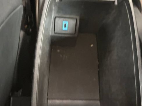 Used 2020 Ford Escape SEL FWD image 33