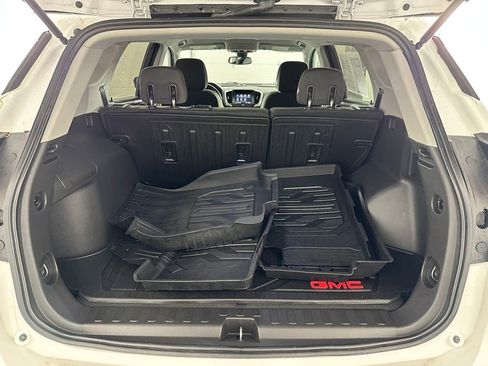 Used 2020 GMC Terrain SLE w/ Driver Convenience Package FWD image 38