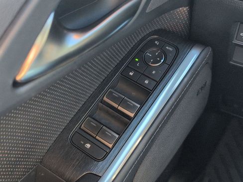 Certified 2024 Lexus GX 550 w/ Cold Area Package image 17