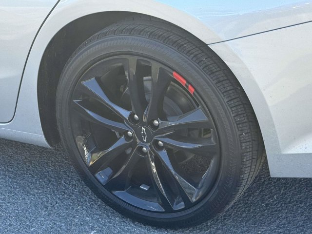 Used 2020 Chevrolet Malibu LT FWD image 8