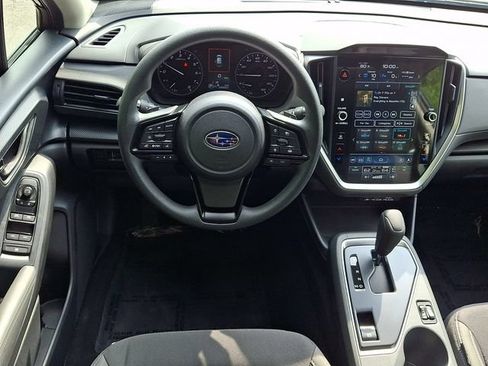 Used 2025 Subaru Crosstrek 2.5i Premium AWD/4WD image 18