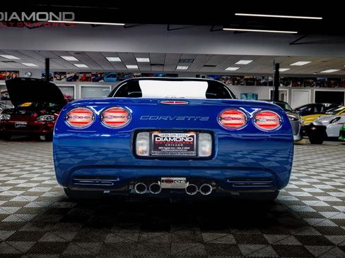 Used 2004 Chevrolet Corvette Z06 w/ Z06 Preferred Equipment Group RWD image 9