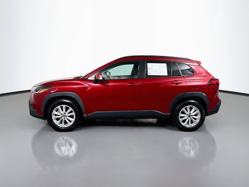 Used 2022 Toyota Corolla Cross LE FWD image 9