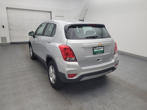 Used 2017 Chevrolet Trax LS AWD/4WD image 5