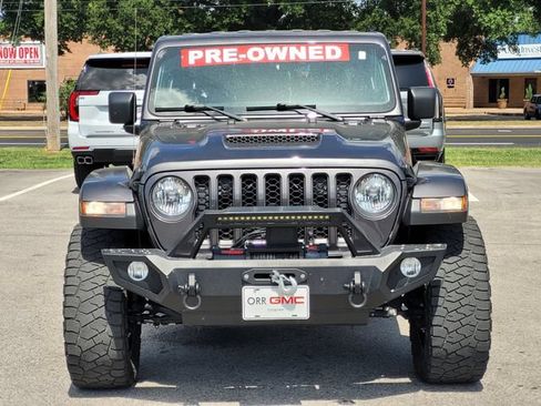 Used 2023 Jeep Gladiator Mojave AWD/4WD image 2