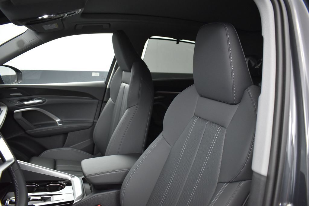 New 2026 Audi Q5 Premium AWD/4WD image 7