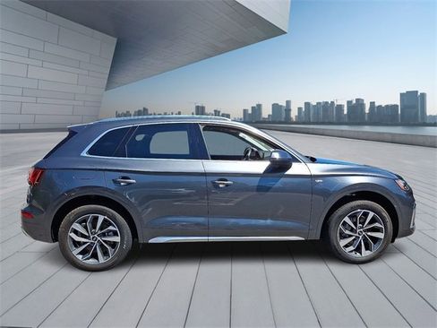 Certified 2023 Audi Q5 2.0T Premium Plus w/ Premium Plus Package image 7