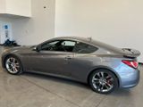 Used 2014 Hyundai Genesis 3.8 image 2