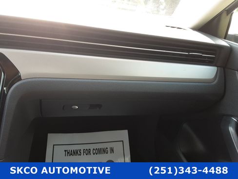 Used 2020 Volkswagen Passat 2.0T SE image 24