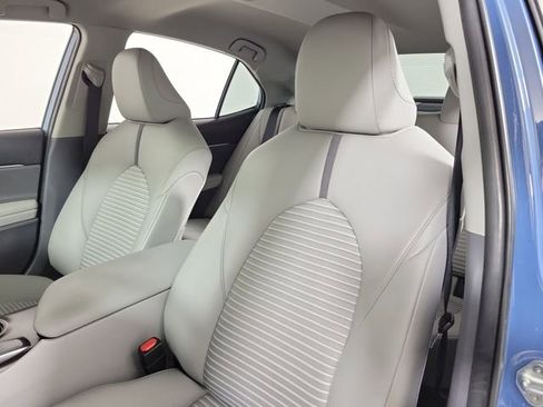 Used 2024 Toyota Camry SE FWD image 20