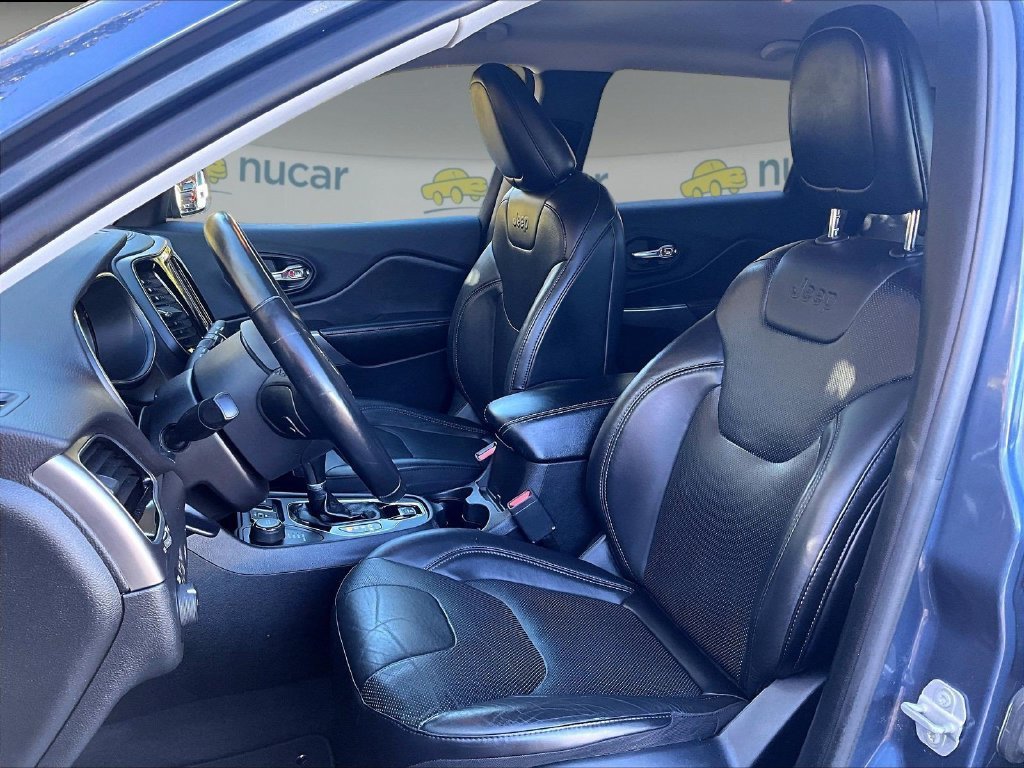 Used 2019 Jeep Cherokee Limited AWD/4WD image 10