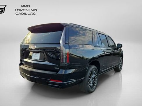 Used 2026 Cadillac Escalade ESV Platinum Sport w/ LPO, Floor Liner Package AWD/4WD image 5