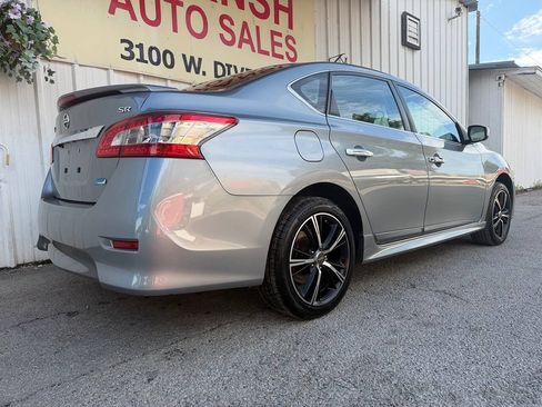 Used 2014 Nissan Sentra SR w/ SR Driver Package FWD image 4